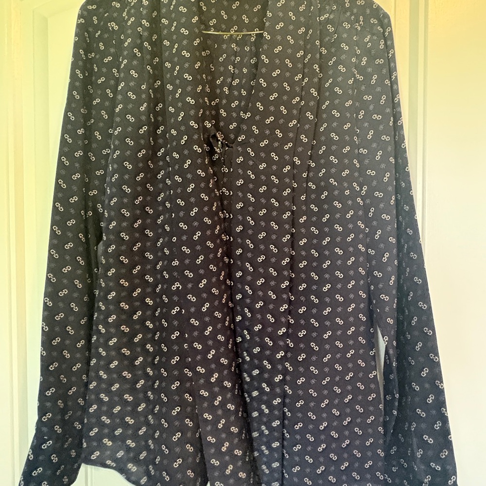 Banana Republic Navy and White Casual Button Down Shirt